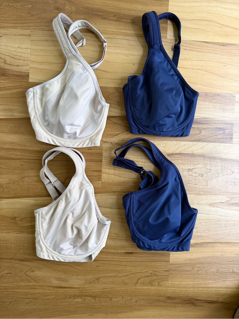 4 Title Nine   'Cuz She Says So' Sport Underwire Bras